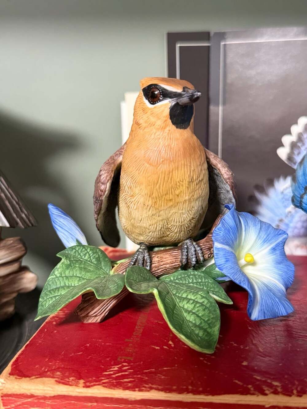 Lenox Garden Bird Cedar Waxwing Porcelain Figurine